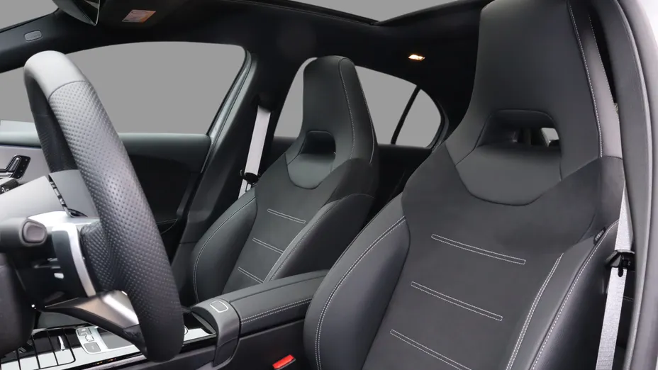 MERCEDES-BENZ A Klasa A 220 4-Matic AMG Line 8G-DCT Nowy