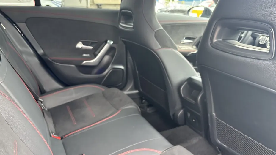 MERCEDES-BENZ CLA CLA 200 mHEV AMG Line 7G-DCT