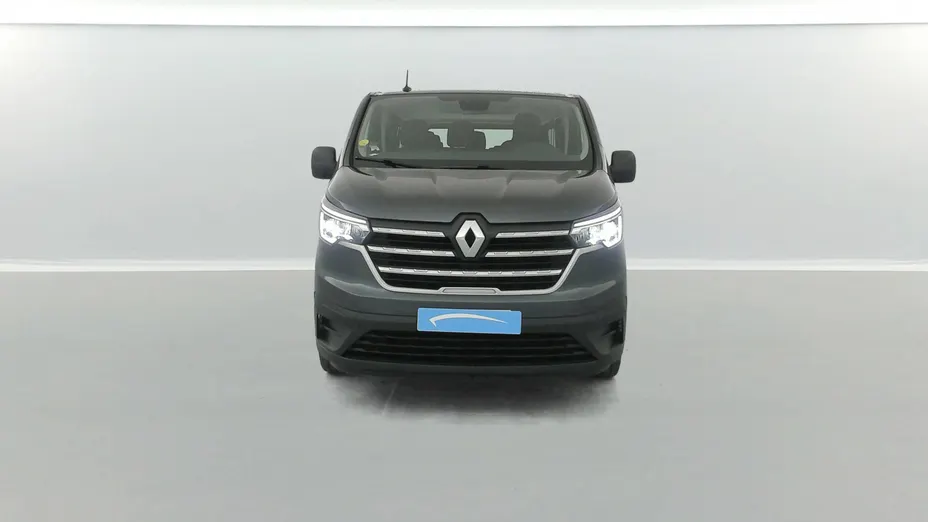 RENAULT Trafic -