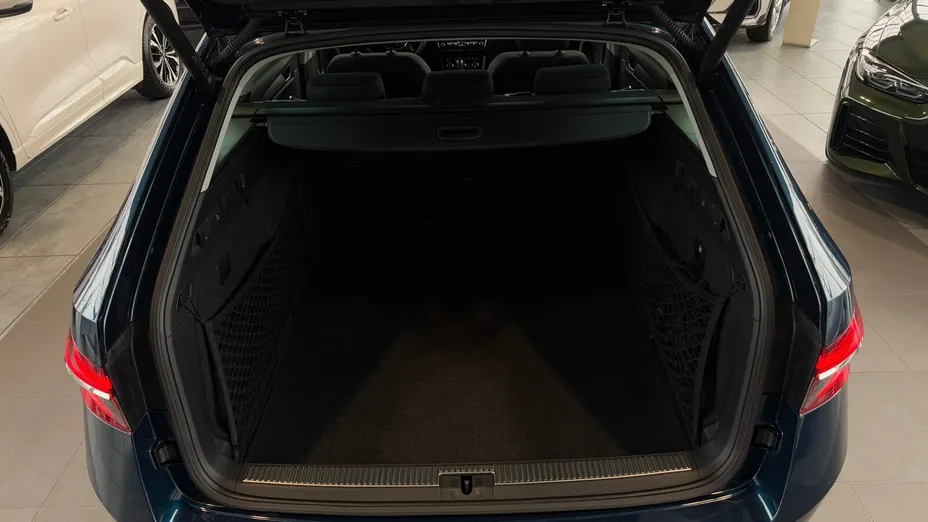 SKODA Superb Superb 2.0 TDI SCR Style DSG