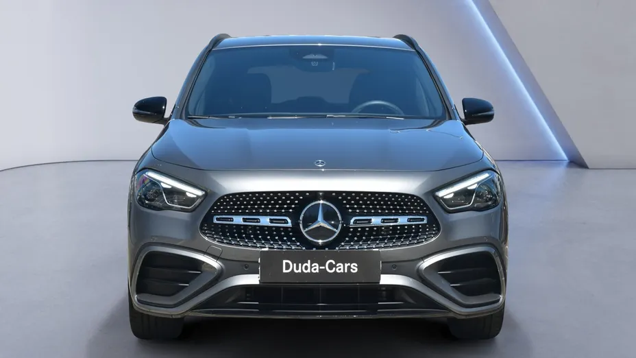 MERCEDES-BENZ GLA GLA 200 d AMG Line 8G-DCT