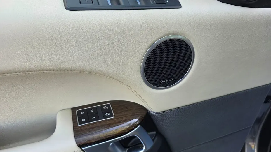 LAND ROVER Range Rover Sport -