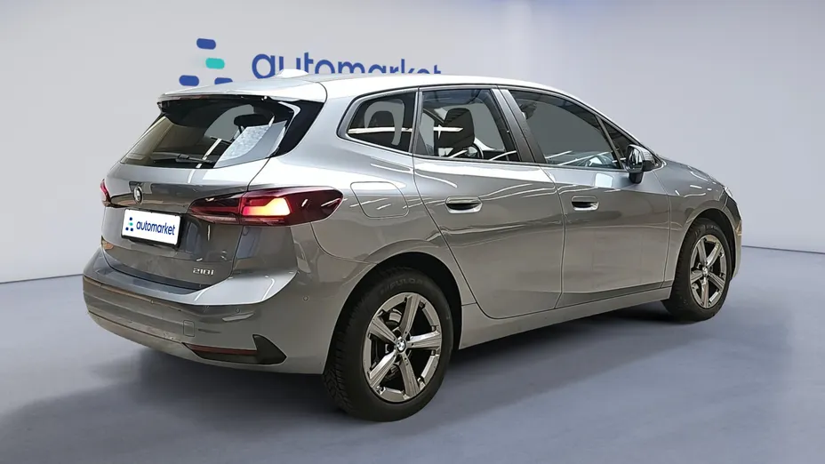 BMW Seria 2 218i aut