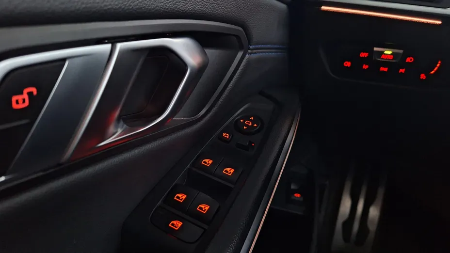 BMW Seria 3 320d xDrive mHEV M Sport aut