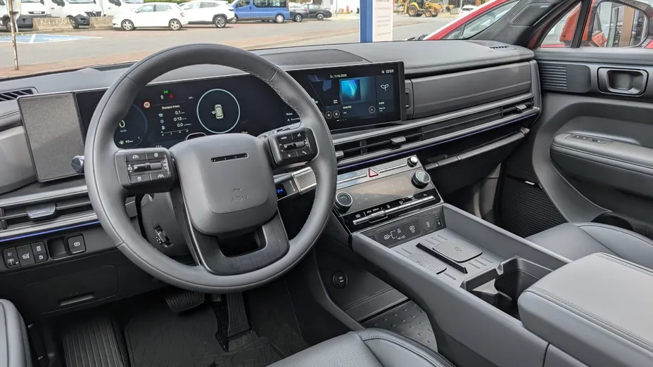 HYUNDAI Santa Fe Santa Fe 1.6 T-GDI PHEV Caligraphy 4WD aut 6os. Nowy