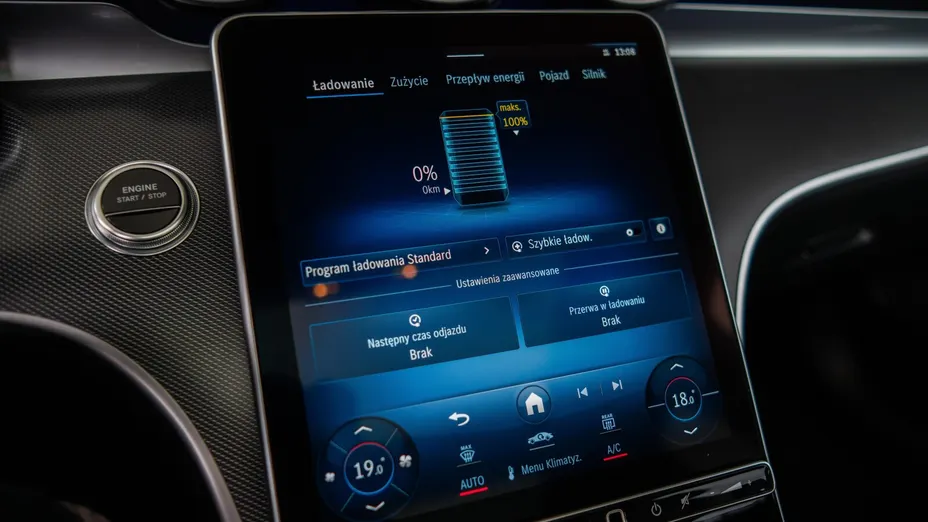 MERCEDES-BENZ C Klasa C 300 de PHEV 4-Matic AMG