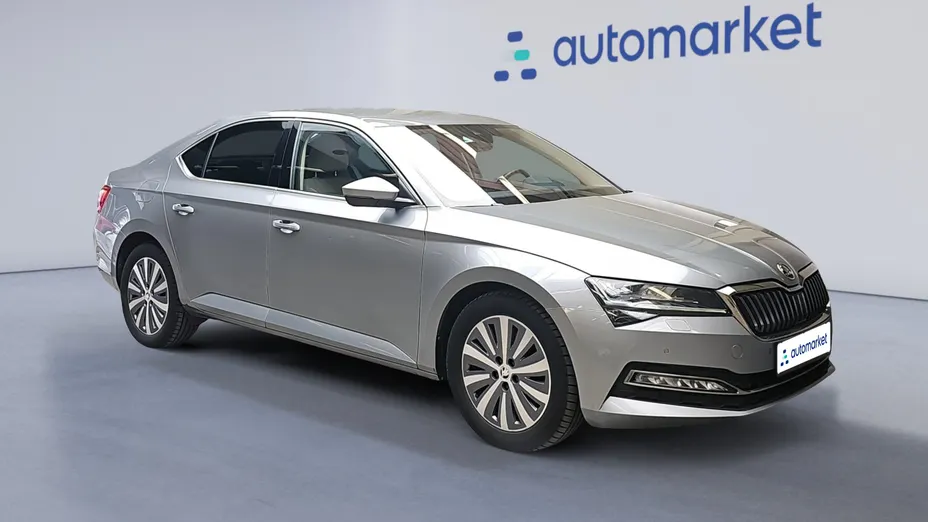 SKODA Superb Superb 2.0 TDI SCR Style