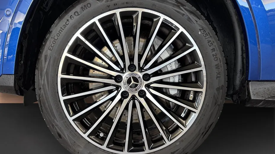 MERCEDES-BENZ GLC GLC 300 e 4-Matic AMG Line
