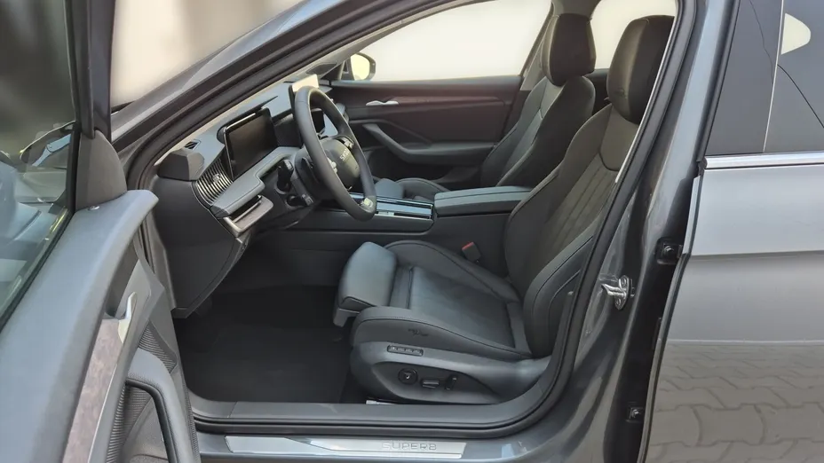 SKODA Superb Superb 2.0 TSI L&K DSG Nowy