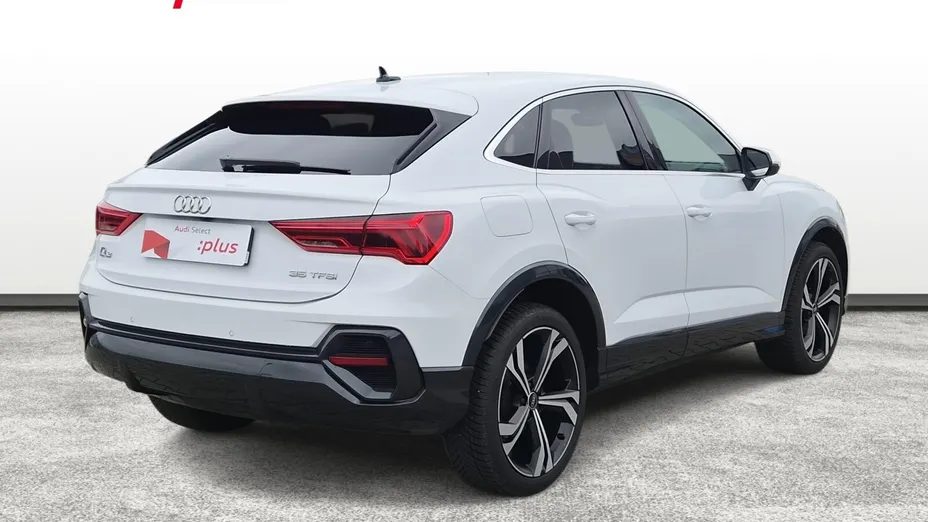 AUDI Q3 Sportback -