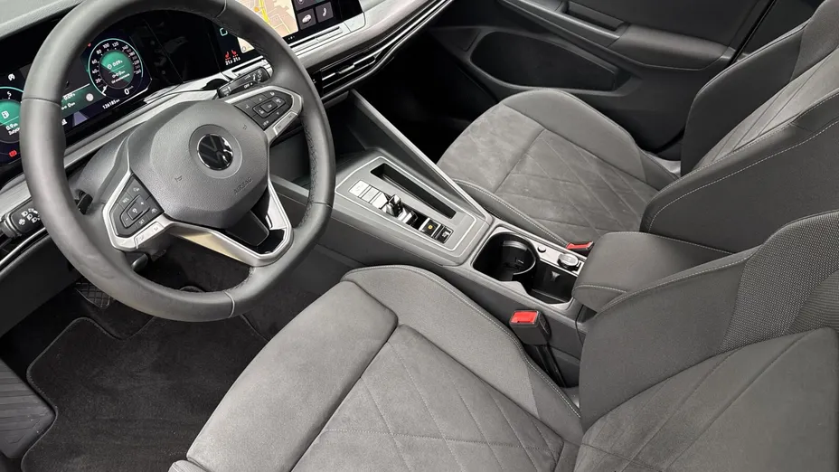 VOLKSWAGEN Golf Golf VIII 1.5 eTSI EVO Style DSG