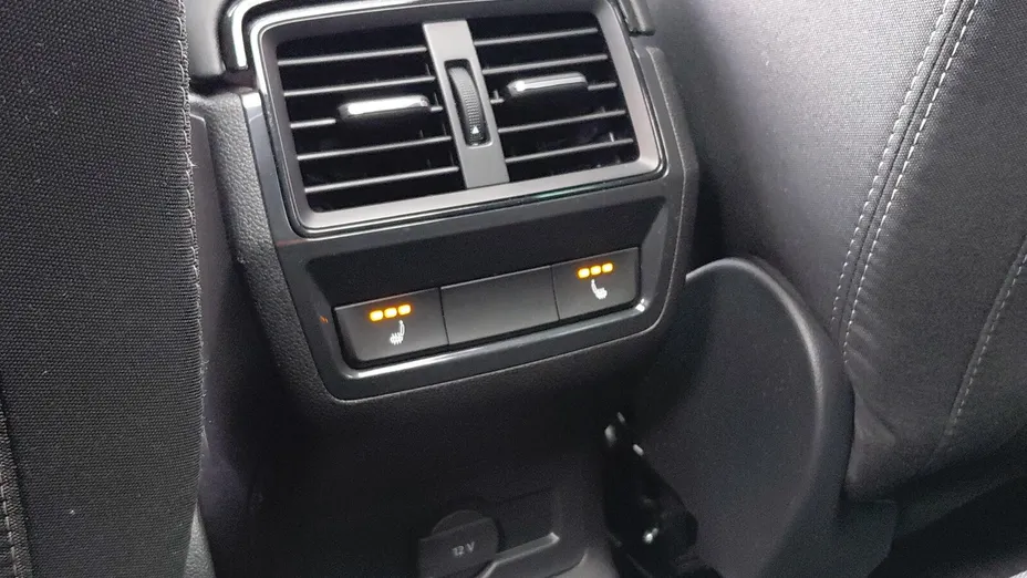 SKODA Karoq Karoq 1.5 TSI ACT 4x2 Sportline DSG