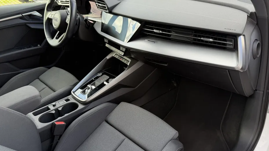 AUDI A3 A3 35 TFSI mHEV S Line S tronic