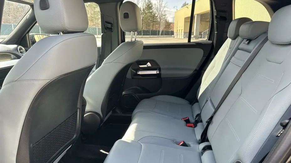 MERCEDES-BENZ GLB GLB 200 mHEV Progressive 7G-DCT