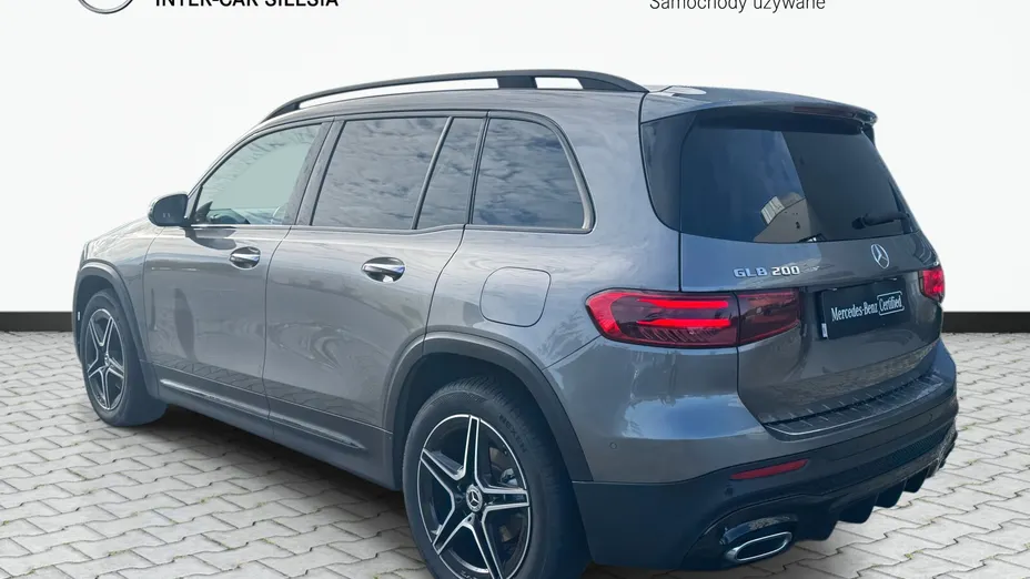 MERCEDES-BENZ GLB GLB 200 mHEV AMG Line 7G-DCT