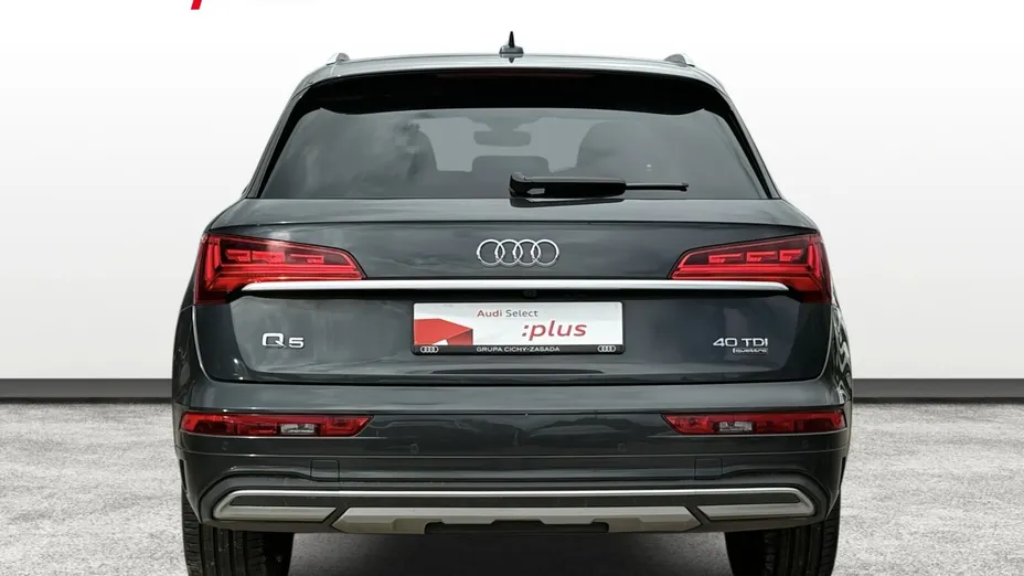 AUDI Q5 -