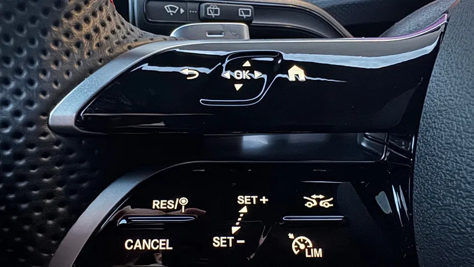 MERCEDES-BENZ A Klasa A 200 Progressive 7G-DCT