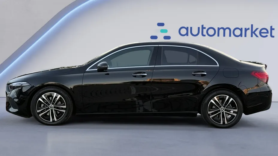 MERCEDES-BENZ A Klasa A 200 7G-DCT