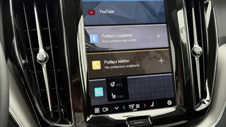 VOLVO XC60 XC60 T6 Plug-In Hybrid AWD Core aut