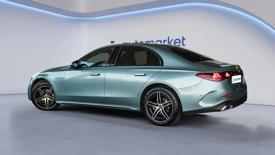 MERCEDES-BENZ E Klasa E 220 d mHEV 4-Matic AMG 9G-Tronic