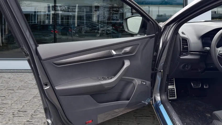 SKODA Karoq Karoq 1.5 TSI ACT Sportline DSG Nowy