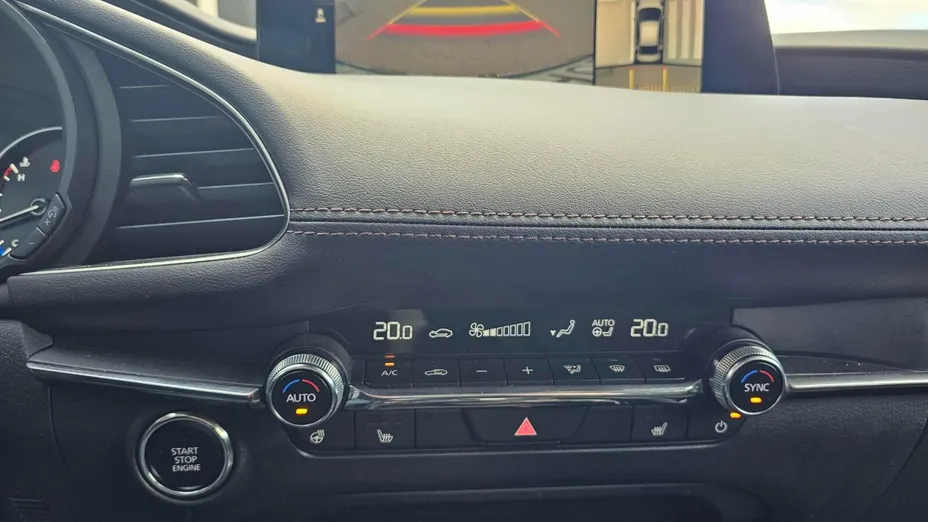 MAZDA 3 3 2.0 mHEV Exclusive-Line aut