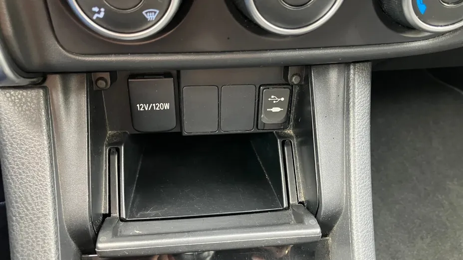 TOYOTA Corolla Corolla 1.4 D-4D Comfort