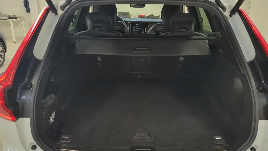 VOLVO XC60 XC60 T4 R-Design aut