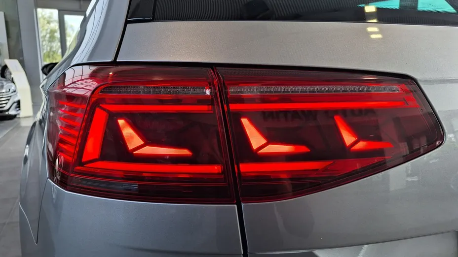 VOLKSWAGEN Passat Passat 2.0 TDI Elegance DSG