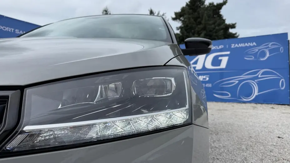 SKODA Fabia Fabia 1.0 TSI Monte Carlo