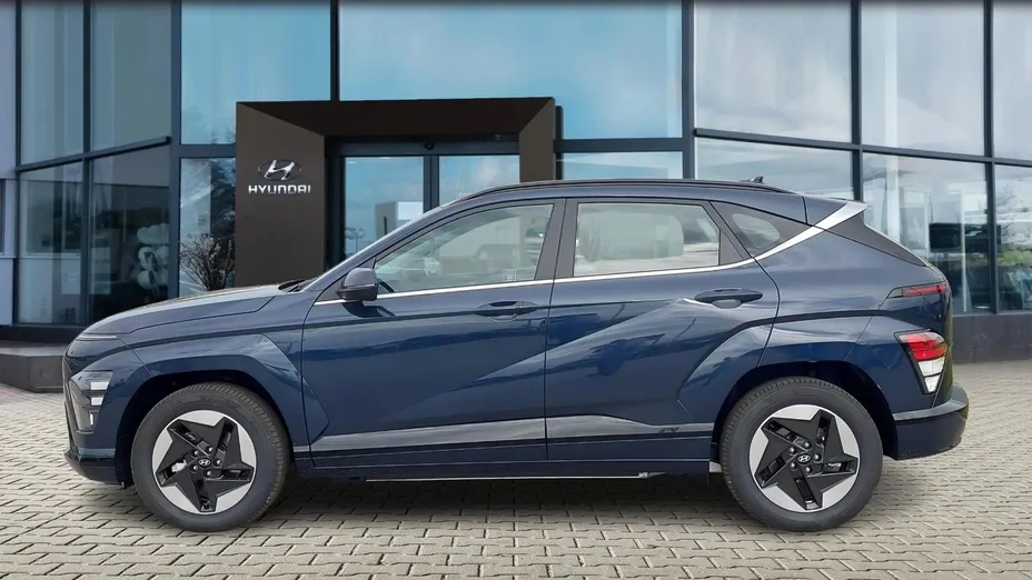 HYUNDAI Kona -