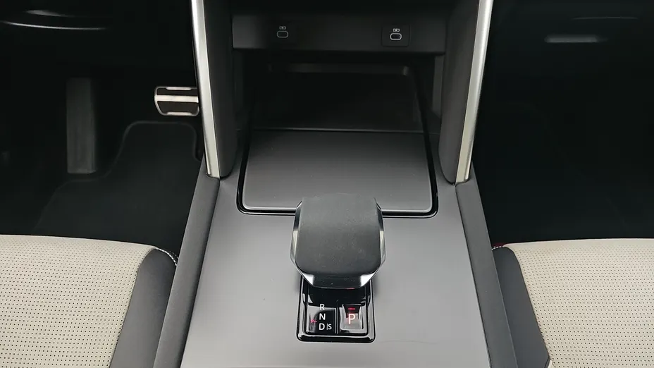 LAND ROVER Discovery Sport Discovery Sport 2.0 D200 mHEV Dynamic SE aut