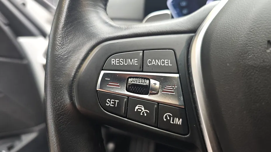 BMW Seria 3 318i aut