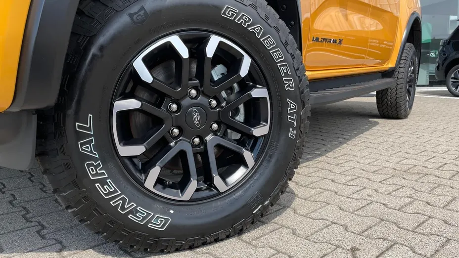 FORD Ranger Ranger 2.0 EcoBlue Bi-Turbo 4x4 DC Wildtrak X aut Nowy