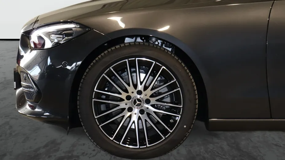 MERCEDES-BENZ C Klasa C 220 d mHEV 4-Matic Avantgarde