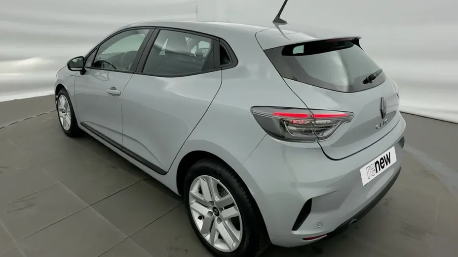 RENAULT Clio -