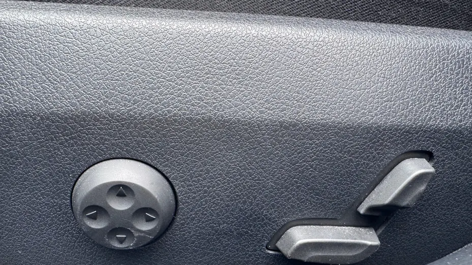 MERCEDES-BENZ C Klasa C 180 mHEV AMG
