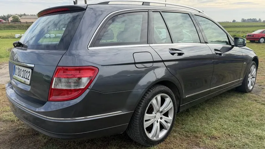 MERCEDES-BENZ C Klasa -