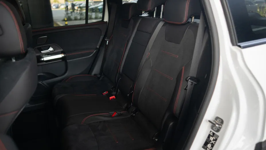 MERCEDES-BENZ GLB GLB 220 mHEV 4-Matic AMG Line 8G-DCT