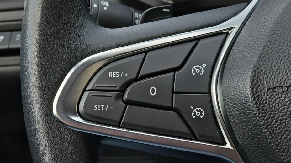 RENAULT Captur Captur 1.3 TCe mHEV Techno EDC