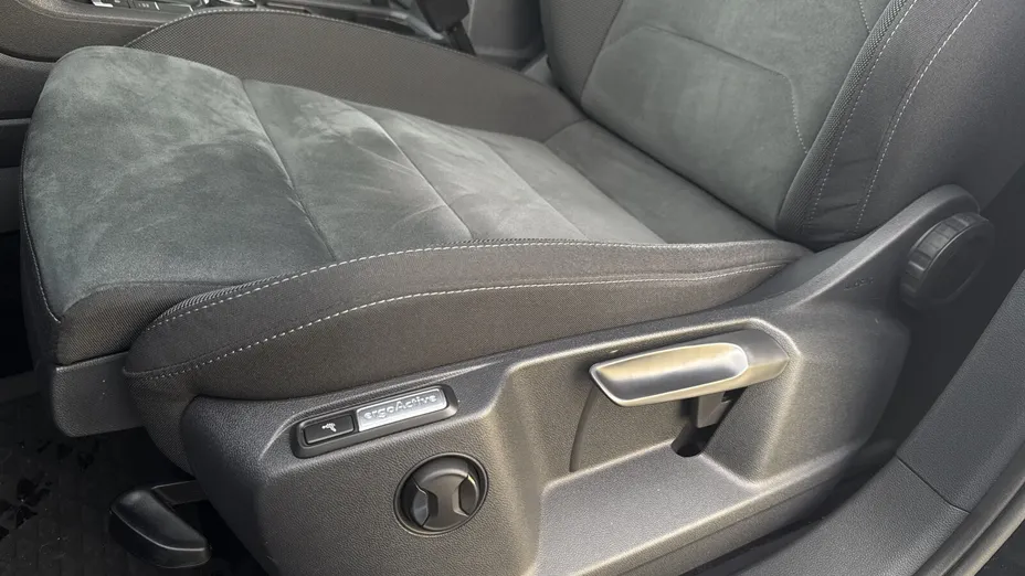 VOLKSWAGEN Tiguan Allspace -