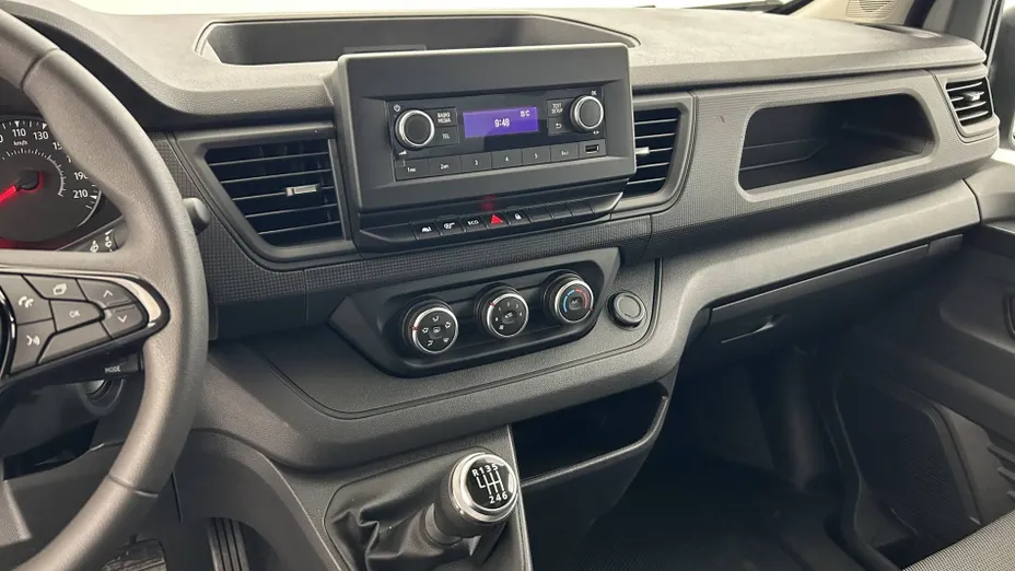 RENAULT Trafic -