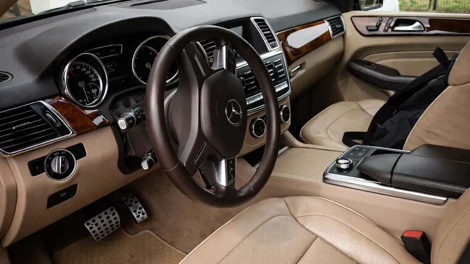 MERCEDES-BENZ ML ML 350 BlueTec 4-Matic