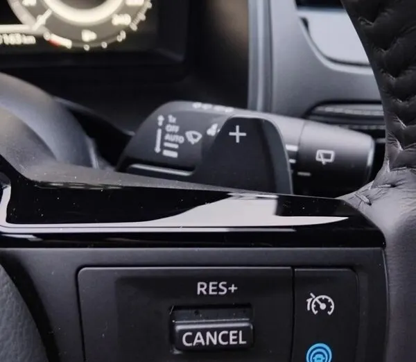 NISSAN Qashqai Qashqai 1.3 DIG-T mHEV N-Connecta Xtronic