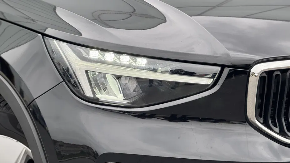 VOLVO XC40 XC40 B3 Core aut
