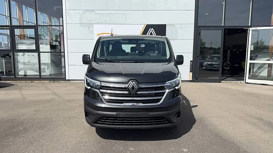RENAULT Trafic -