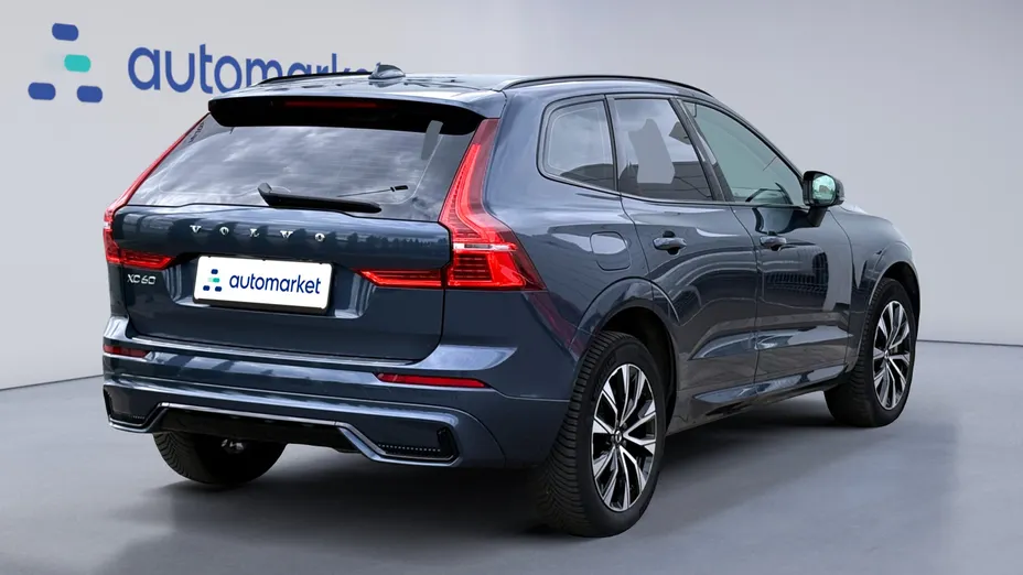 VOLVO XC60 XC60 B5 B AWD Plus Dark aut