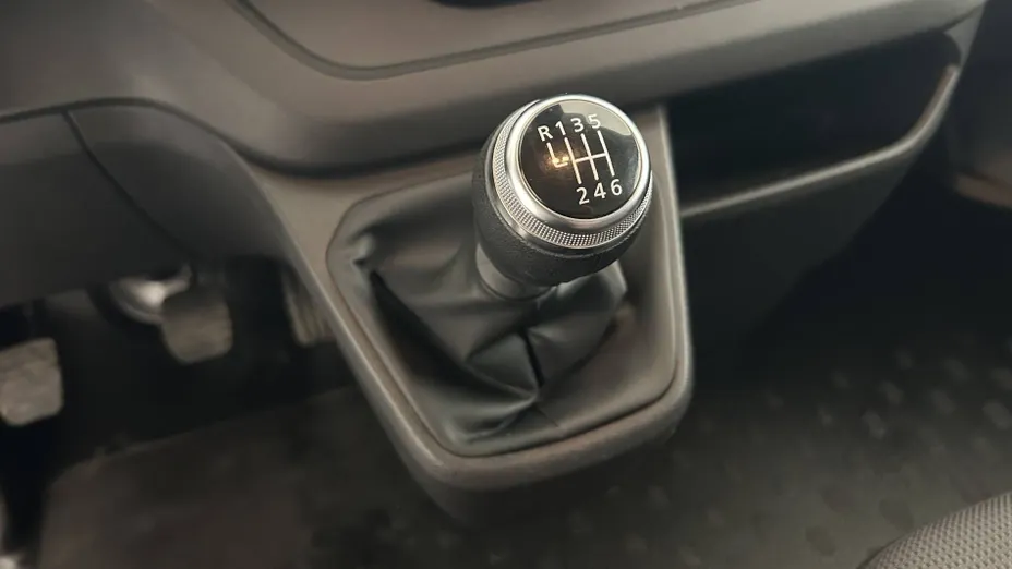 RENAULT Trafic -