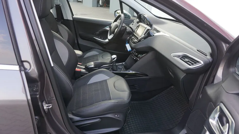 PEUGEOT 2008 2008 1.6 BlueHDi Allure S&S