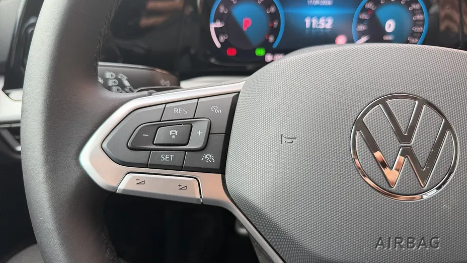 VOLKSWAGEN Golf Golf VIII 1.5 eTSI Life DSG